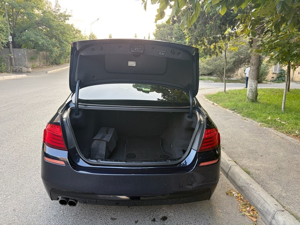 2014 BMW 528, 2.0L, 220000km - Image 16