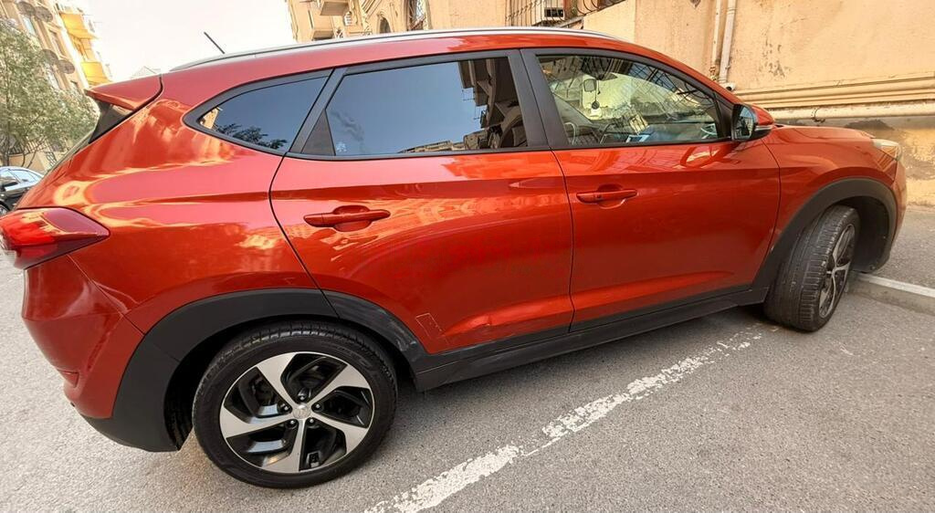 2015 Hyundai Tucson, 1.6L, 90000km - Image 4