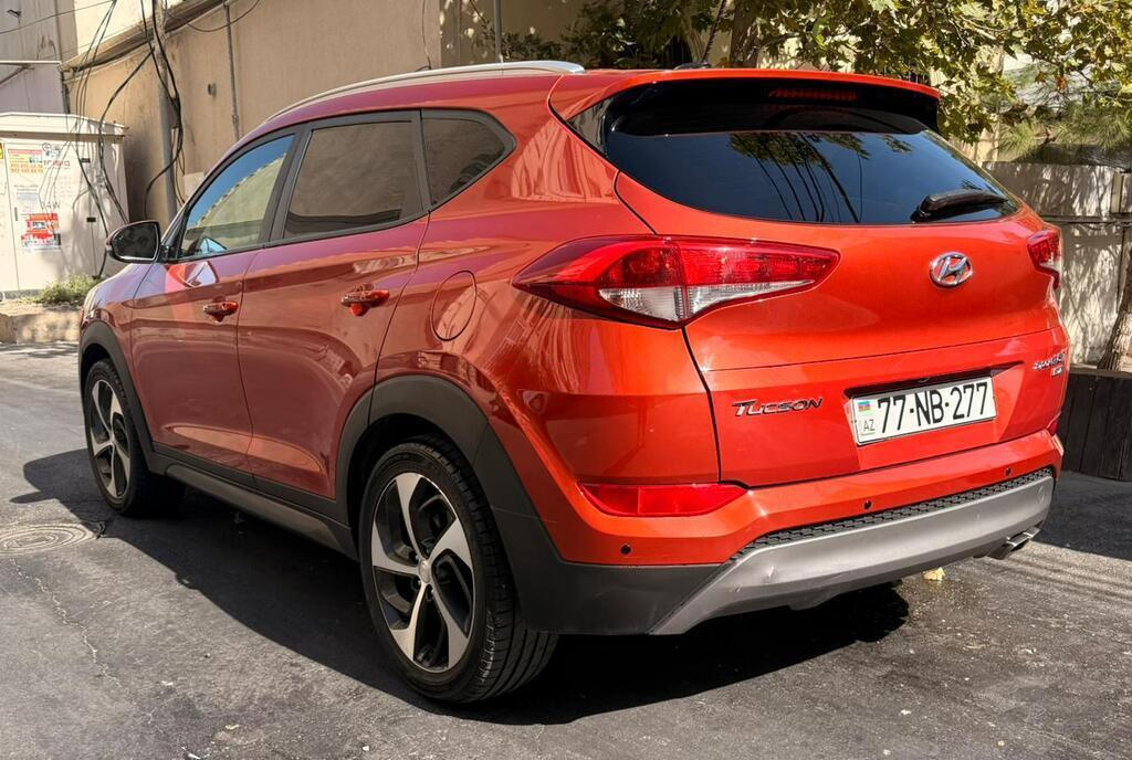 2015 Hyundai Tucson, 1.6L, 90000km - Image 9