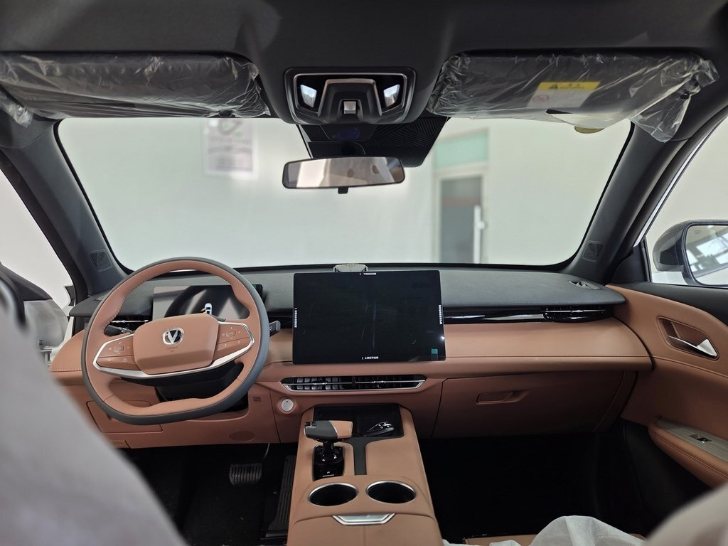 2025 Changan Uni-Z, 1.5L, 0km - Image 11