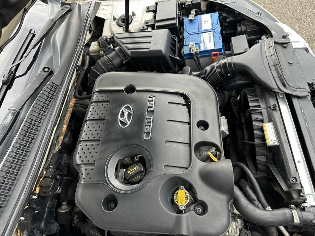 2008 Hyundai Sonata, 2.0L, 268000km - Image 11