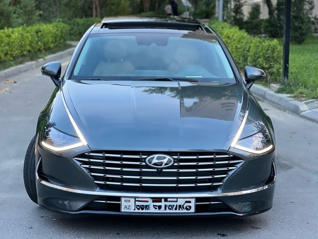2023 Hyundai Sonata, 2.0L, 59199km - Image 1