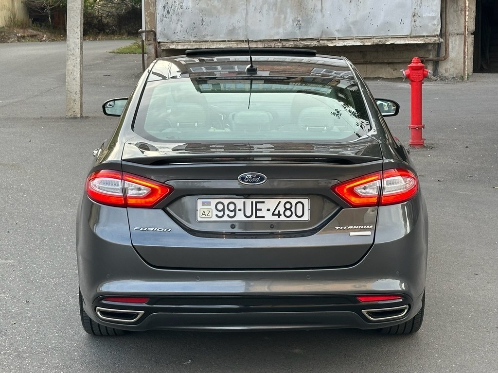 2016 Ford Fusion (North America), 2.0L, 126000km - Image 6