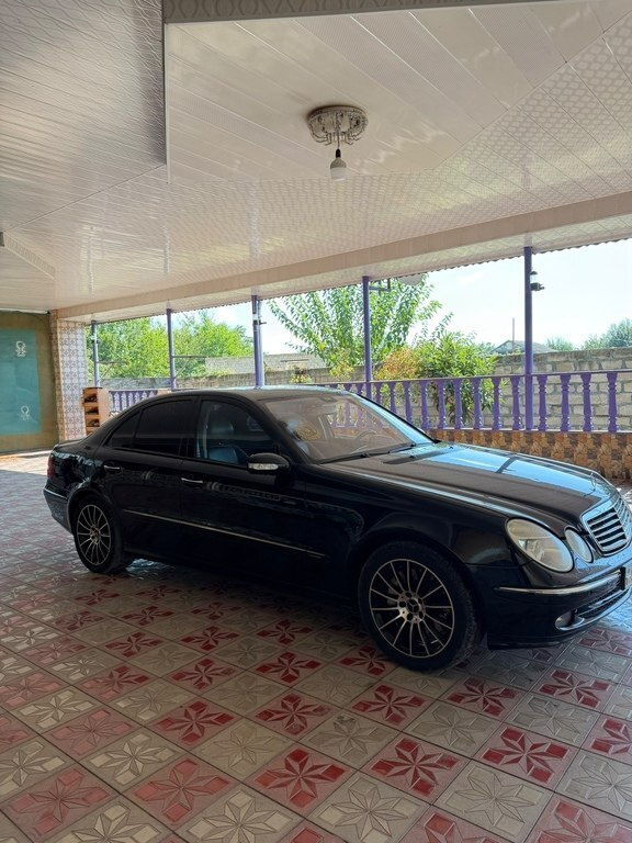 2005 Mercedes E 280, 3.0L, 310000km - Image 3