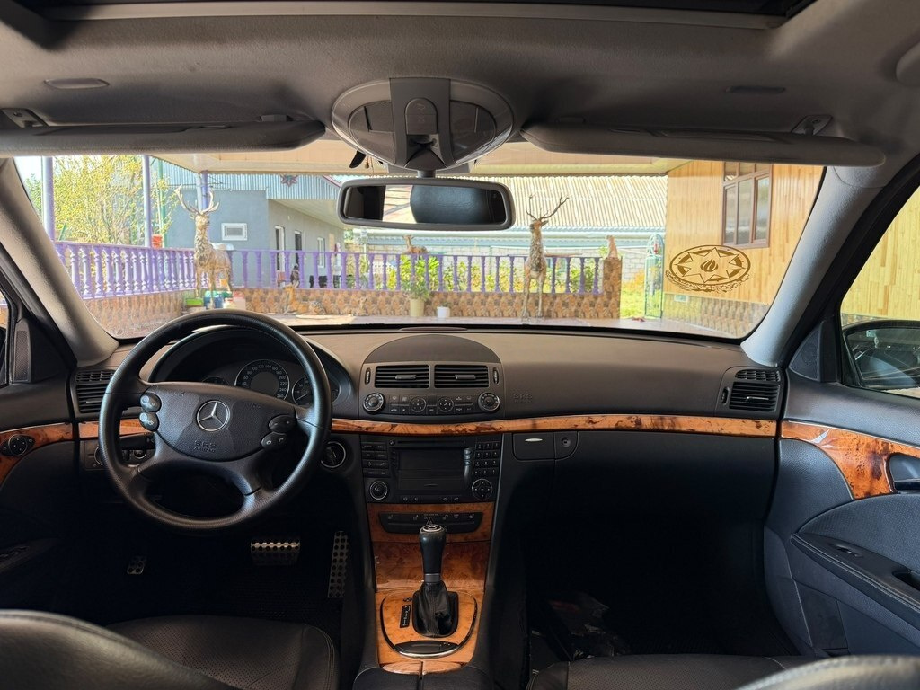 2005 Mercedes E 280, 3.0L, 310000km - Image 8