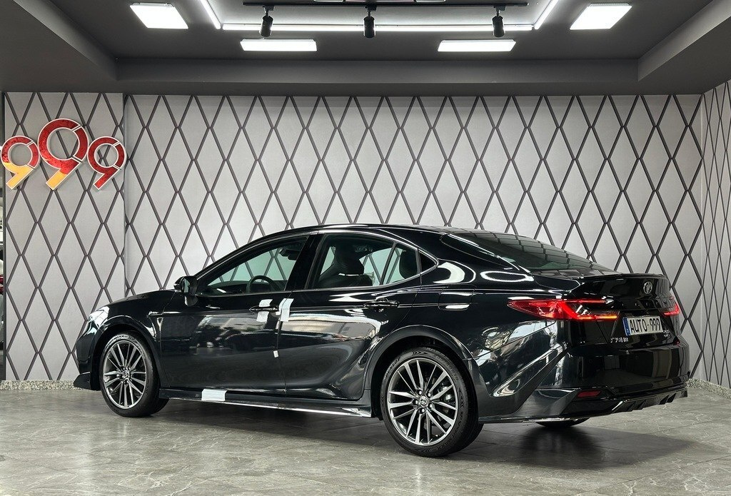 2026 Toyota Camry, 2.0L, 0km - Image 7