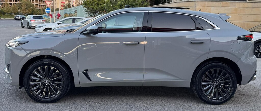 2022 Changan Uni-K, 2.0L, 58000km - Image 11