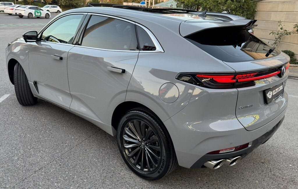 2022 Changan Uni-K, 2.0L, 58000km - Image 13