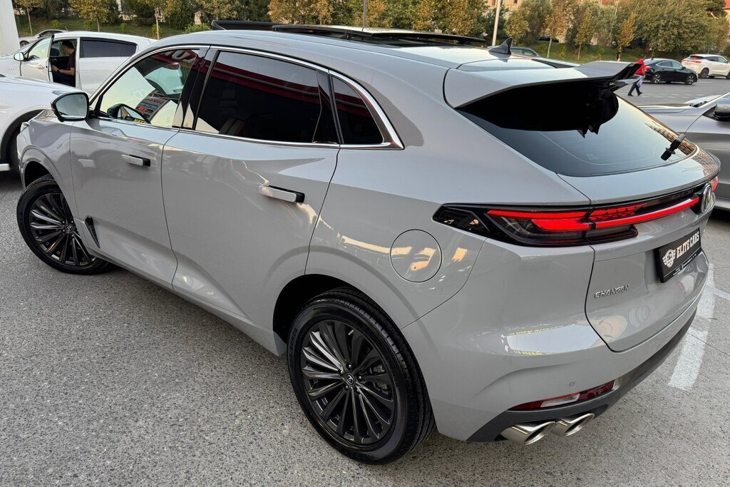 2022 Changan Uni-K, 2.0L, 58000km - Image 15