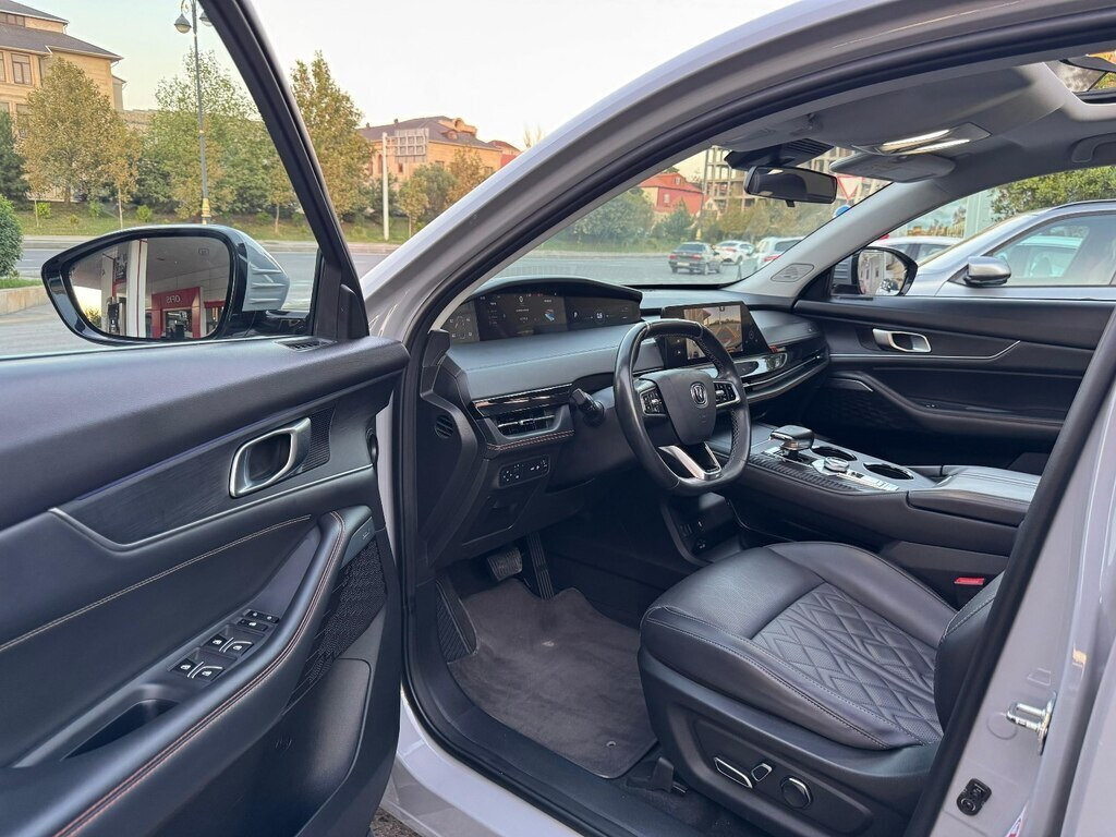 2022 Changan Uni-K, 2.0L, 58000km - Image 22