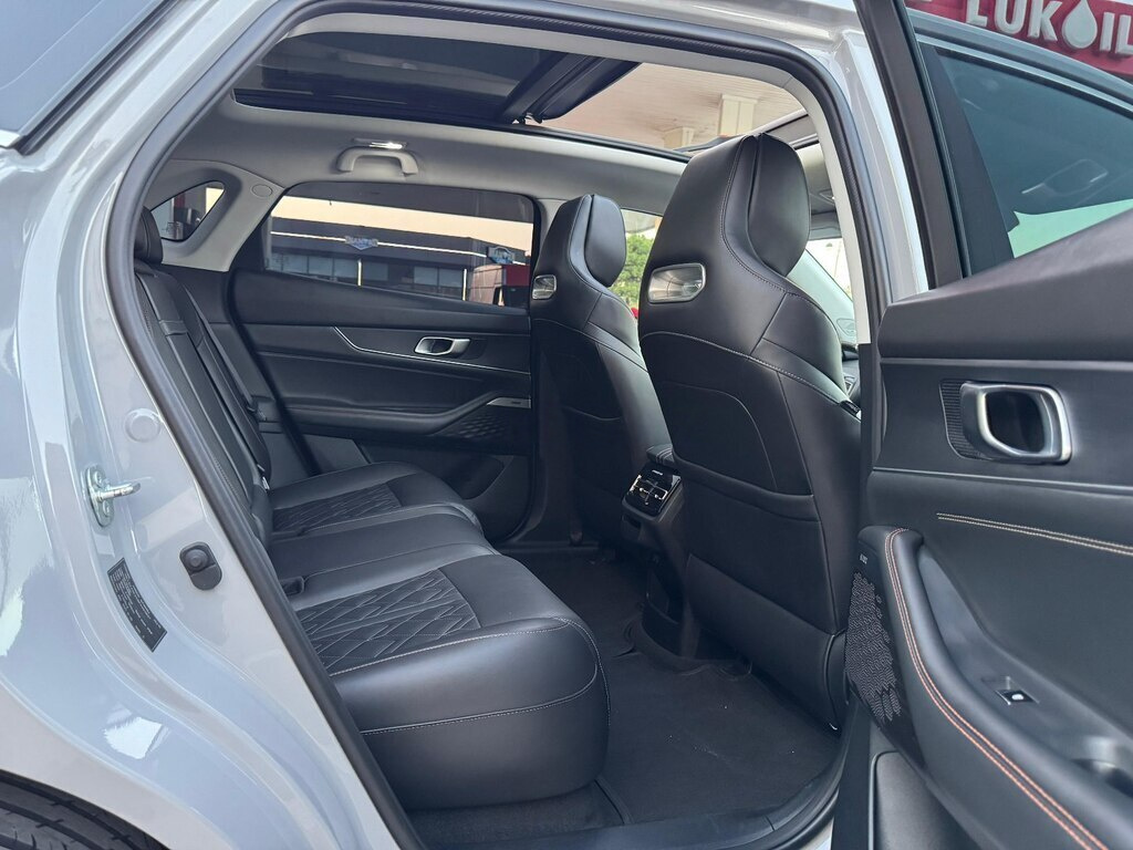 2022 Changan Uni-K, 2.0L, 58000km - Image 35