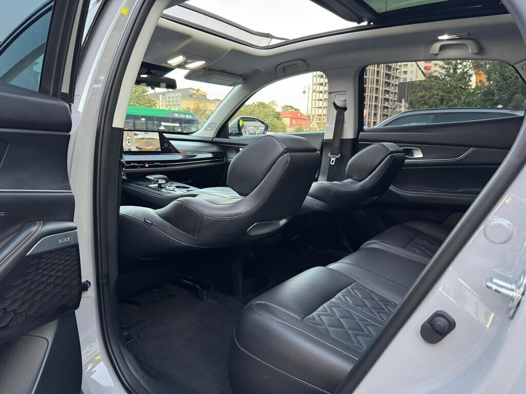2022 Changan Uni-K, 2.0L, 58000km - Image 37