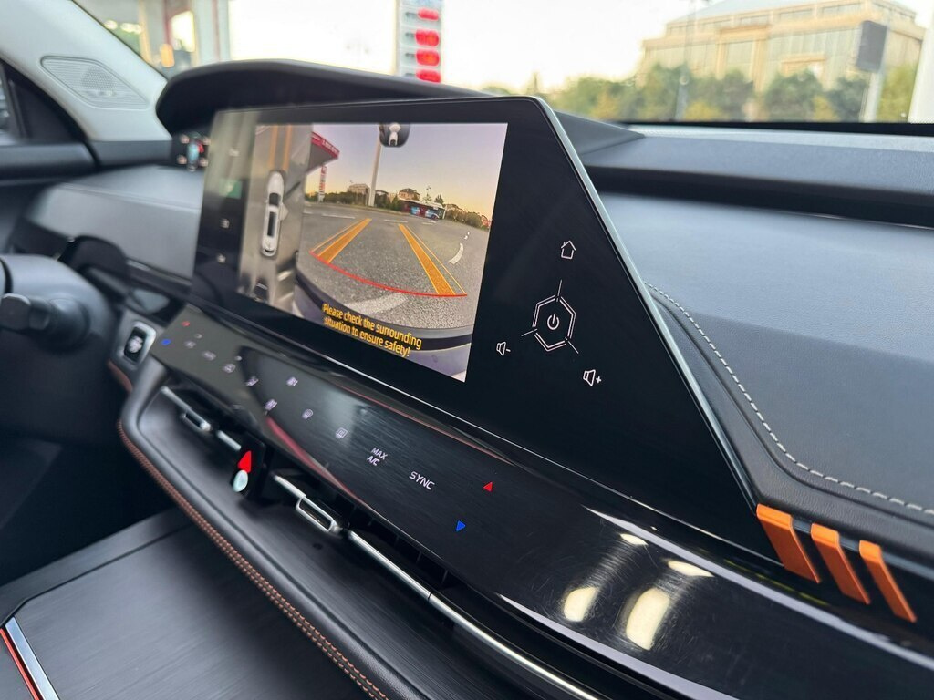 2022 Changan Uni-K, 2.0L, 58000km - Image 38