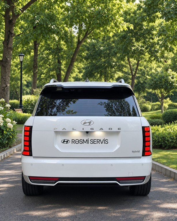 2025 Hyundai Palisade, 2.5L, 12000km - Image 2