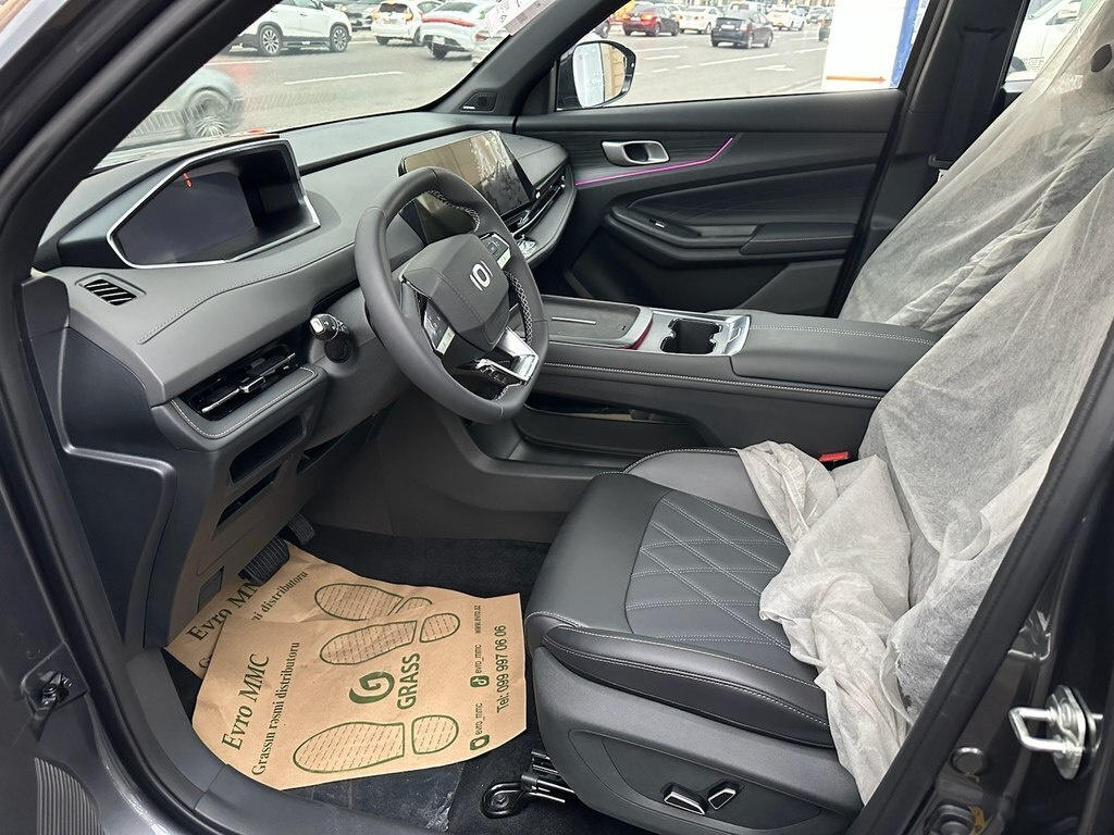 2025 Changan Qiyuan Q05, 1.5L, 0km - Image 12