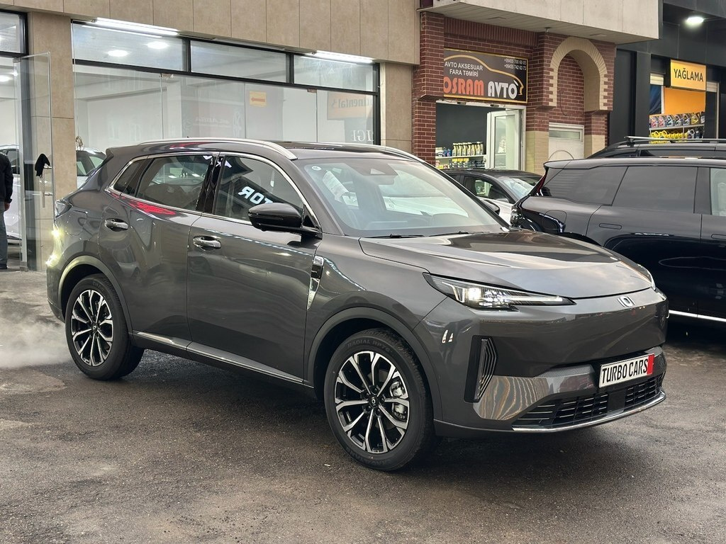 2025 Changan Qiyuan Q05, 1.5L, 0km - Image 5