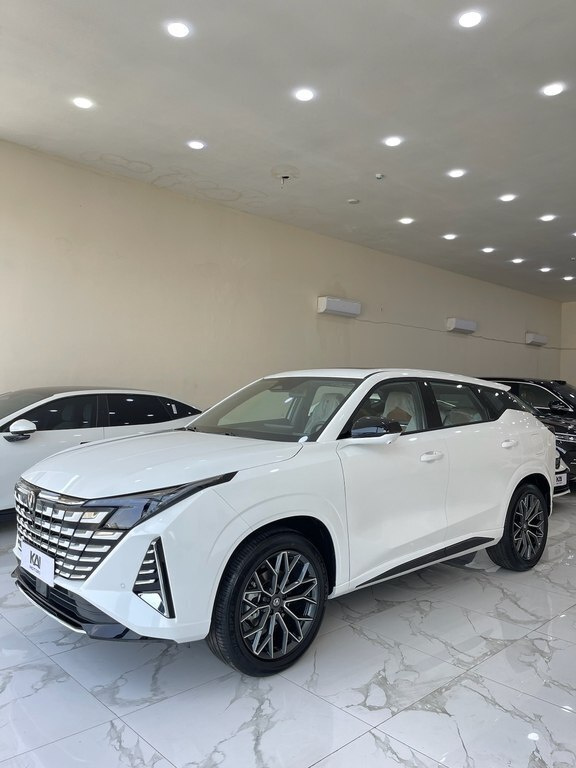 2025 Changan Uni-Z, 1.5L, 0km - Image 3