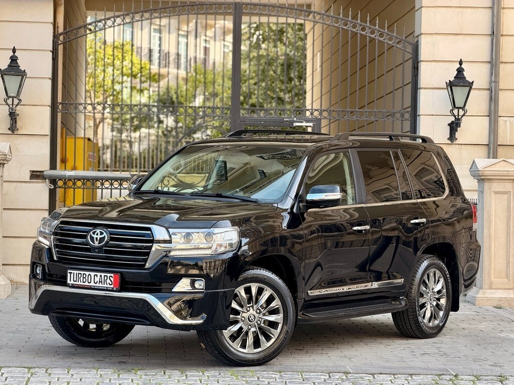 2019 Toyota Land Cruiser, 4.0L, 92000km - Image 27