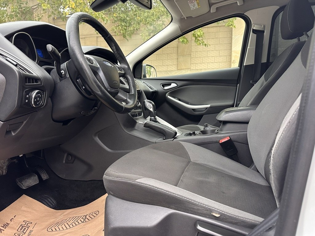 2014 Ford Focus, 1.6L, 240000km - Image 7