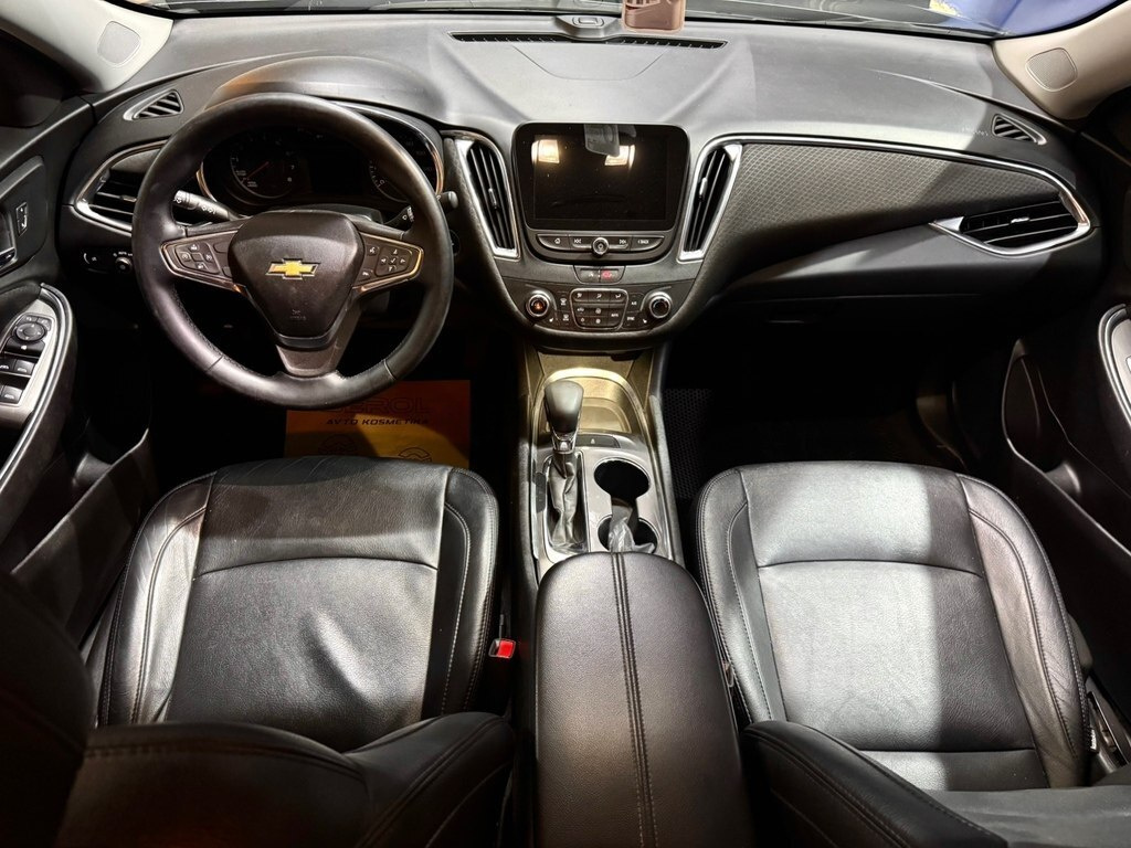 2020 Chevrolet Malibu, 1.5L, 149995km - Image 19