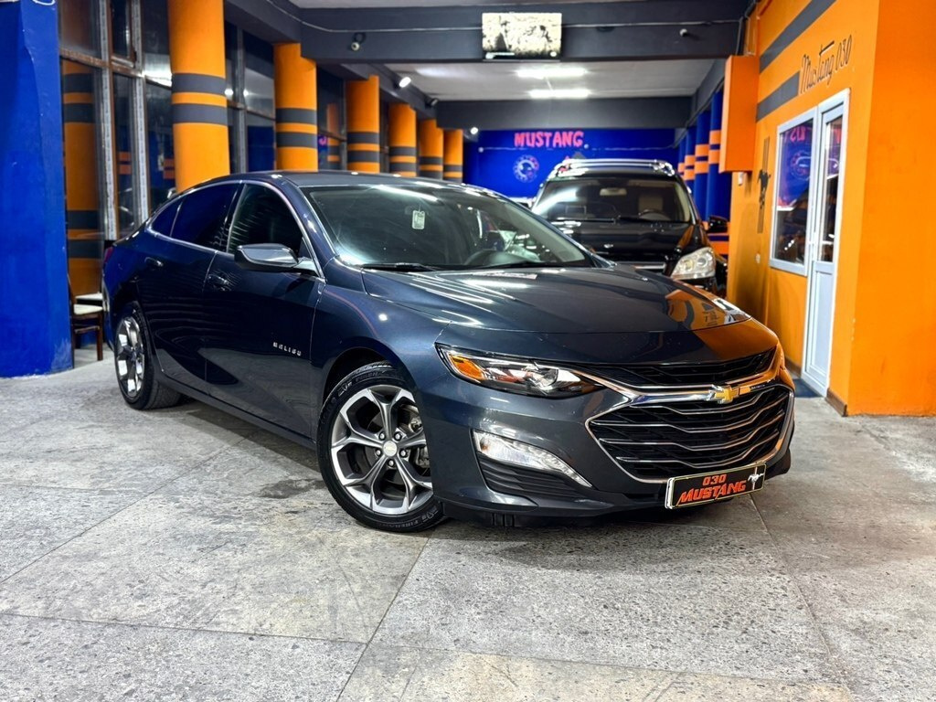 2020 Chevrolet Malibu, 1.5L, 149995km - Image 5