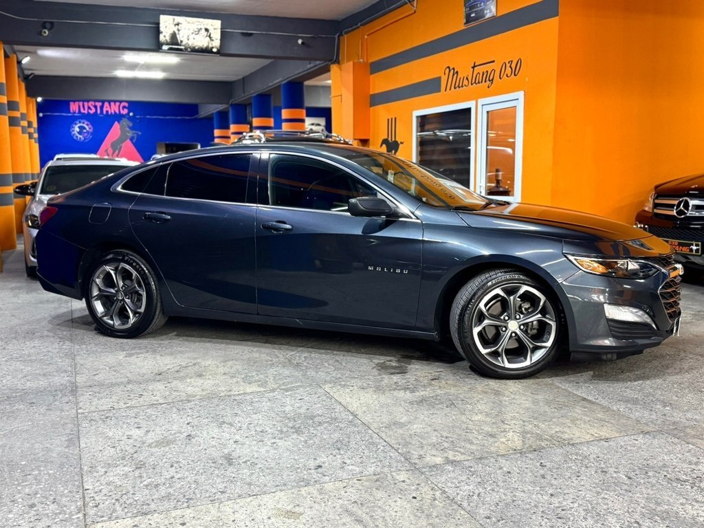 2020 Chevrolet Malibu, 1.5L, 149995km - Image 6