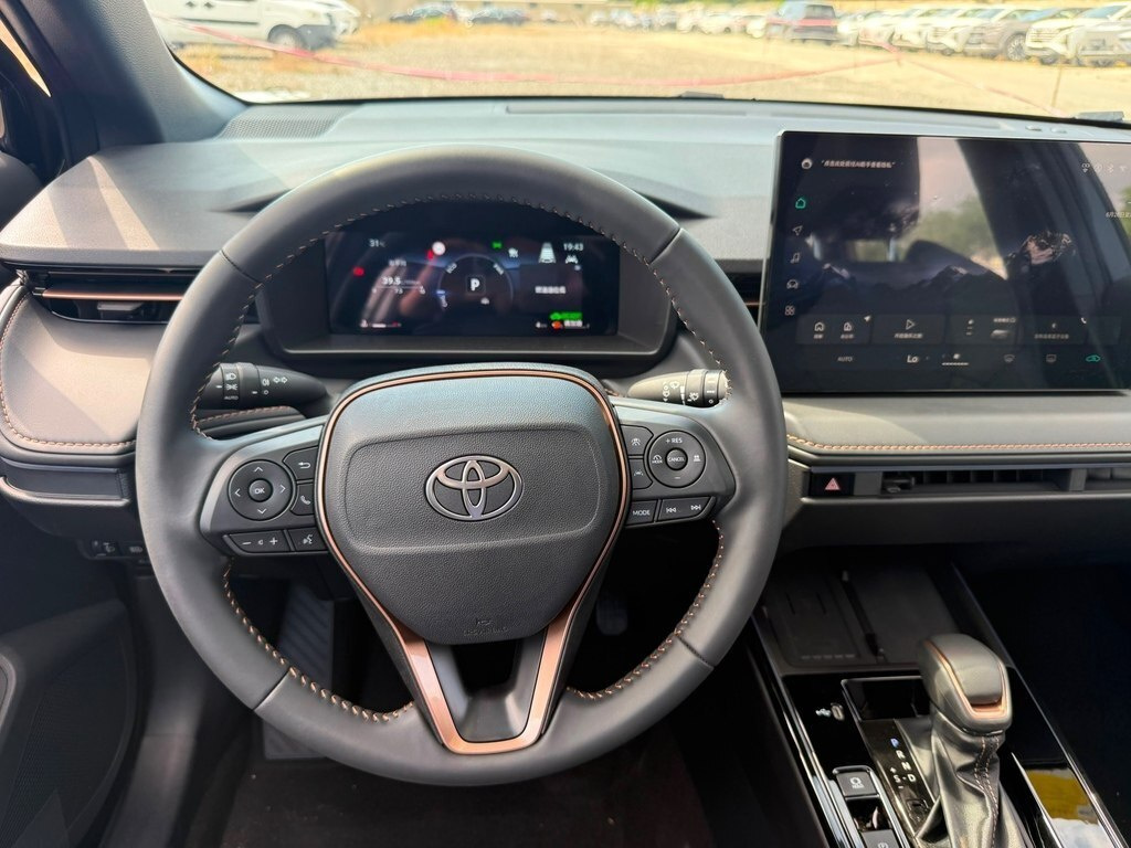 2026 Toyota Frontlander, 2.0L, 0km - Image 13