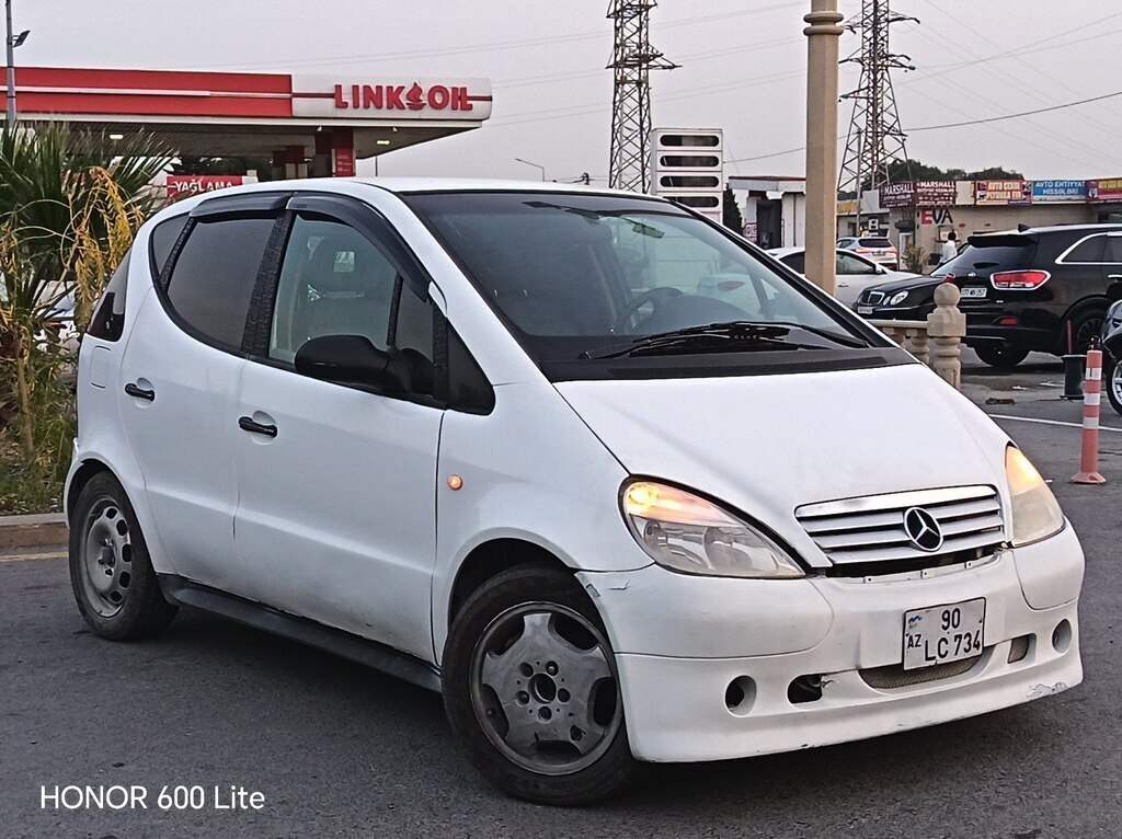 2001 Mercedes A 160, 1.6L, 331000km - Image 4