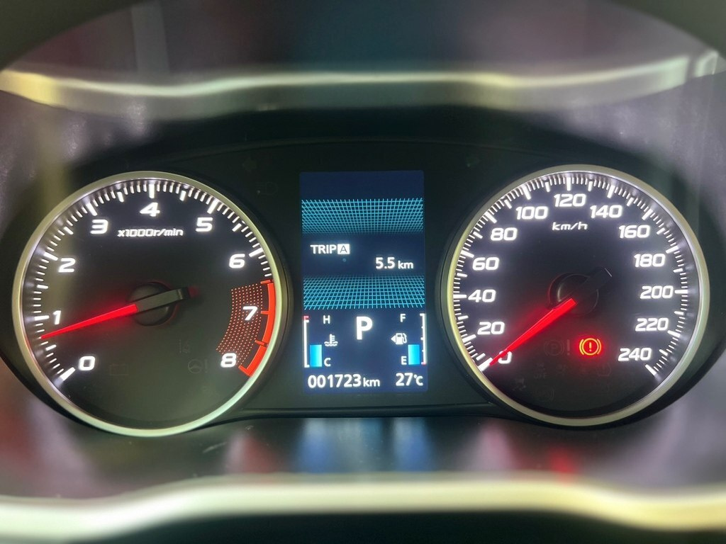 2023 Mitsubishi Eclipse Cross, 2.0L, 1723km - Image 12