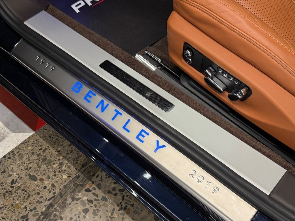2019 Bentley Continental GT, 6.0L, 43000km - Image 14