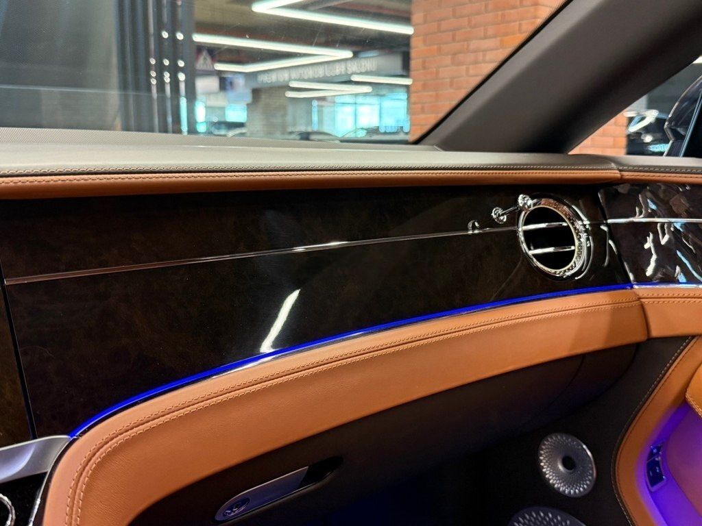 2019 Bentley Continental GT, 6.0L, 43000km - Image 20