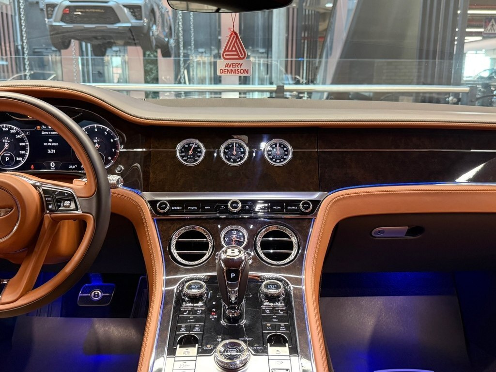 2019 Bentley Continental GT, 6.0L, 43000km - Image 26