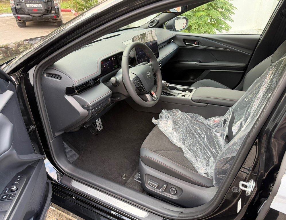 2026 Toyota Camry, 2.0L, 0km - Image 12