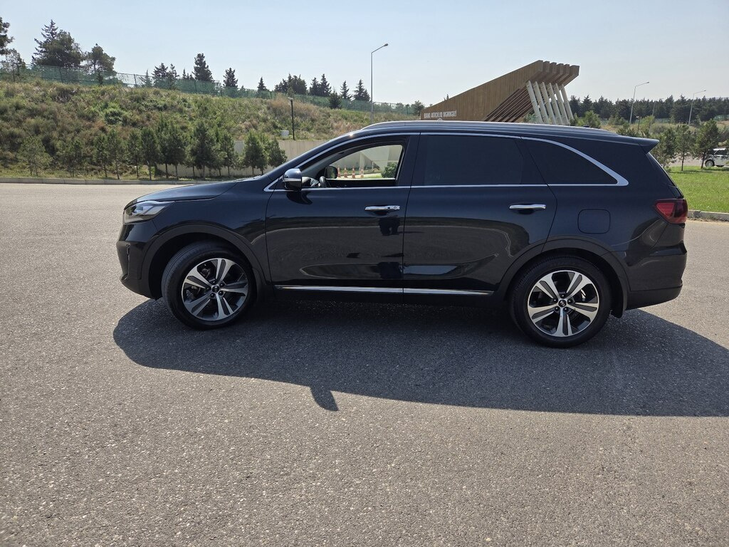 2019 Kia Sorento, 2.0L, 319000km - Image 4