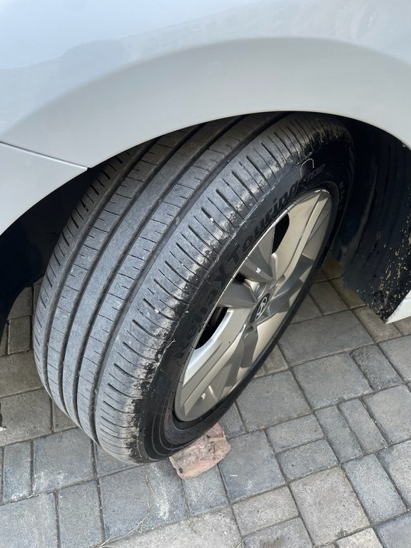 2019 Hyundai Elantra, 2.0L, 200000km - Image 8