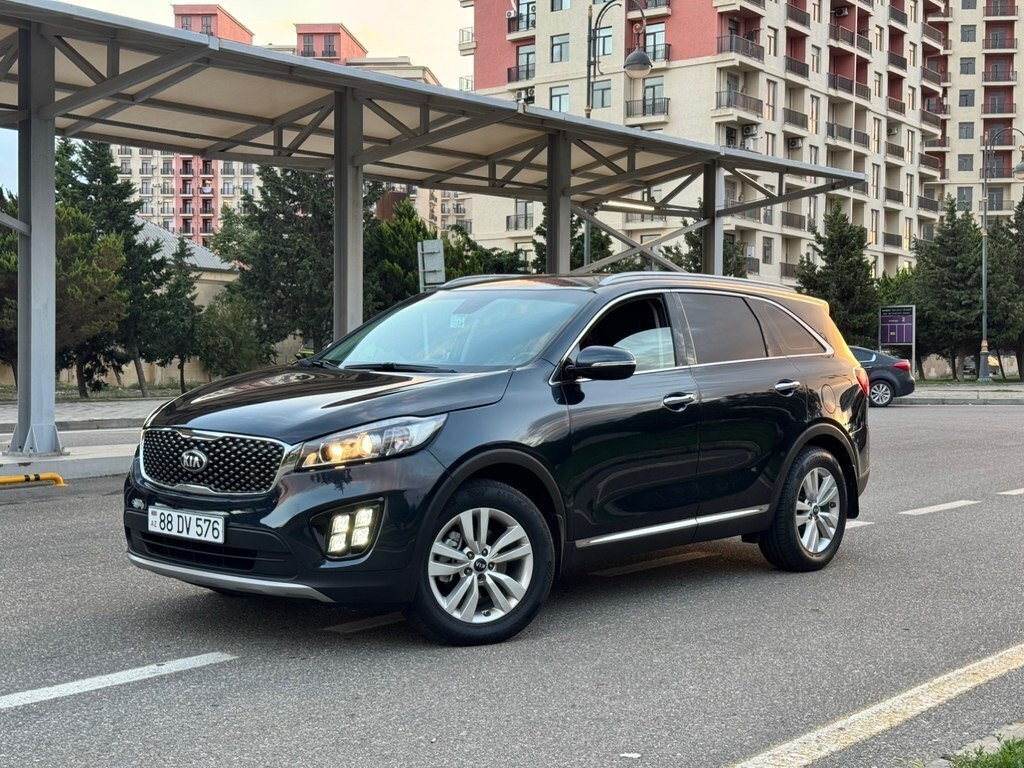 2016 Kia Sorento, 2.0L, 167400km - Image 1