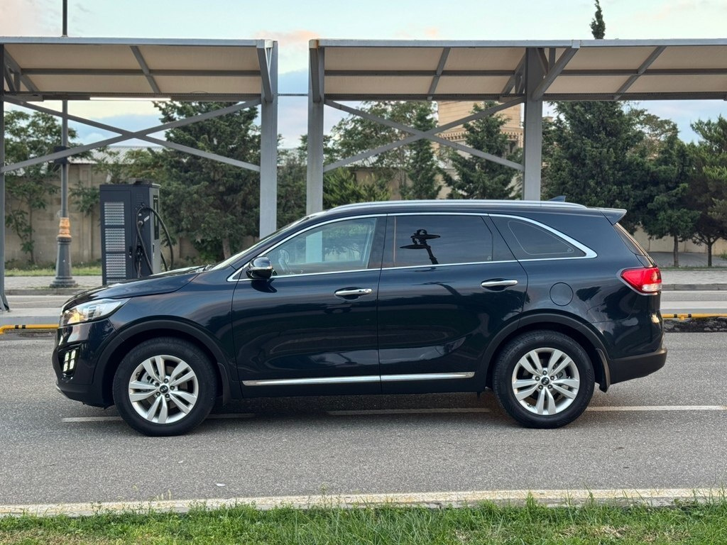 2016 Kia Sorento, 2.0L, 167400km - Image 6