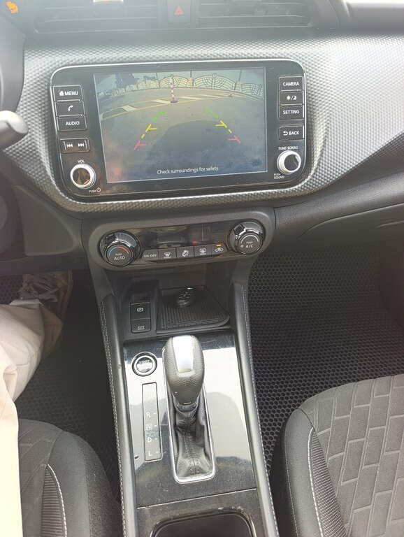 2021 Nissan Kicks, 1.6L, 100000km - Image 16