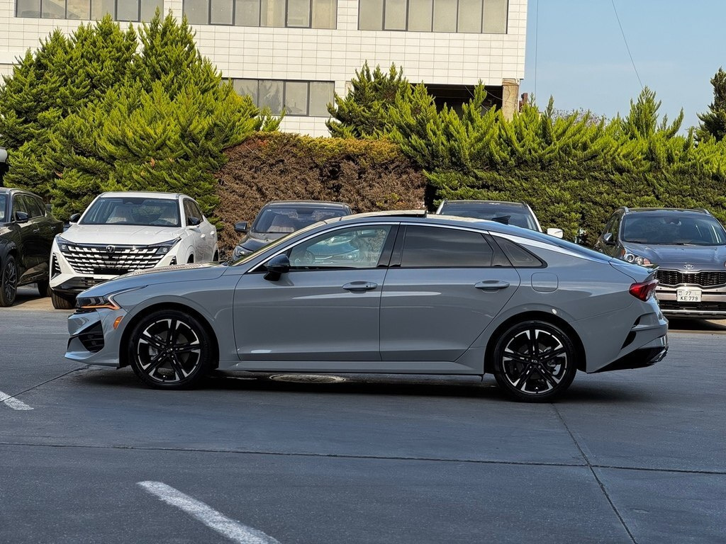 2020 Kia K5, 1.6L, 119000km - Image 11