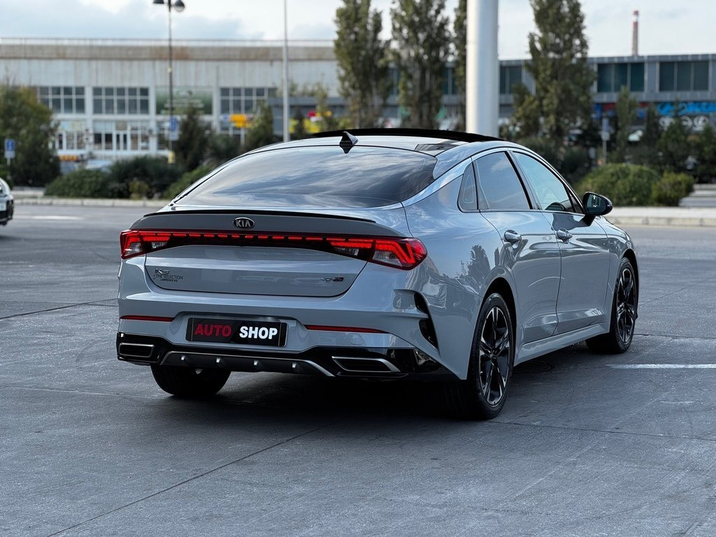 2020 Kia K5, 1.6L, 119000km - Image 3