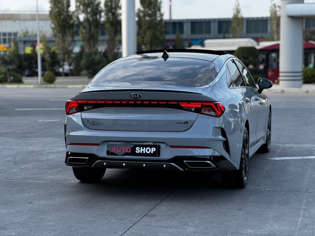 2020 Kia K5, 1.6L, 119000km - Image 4