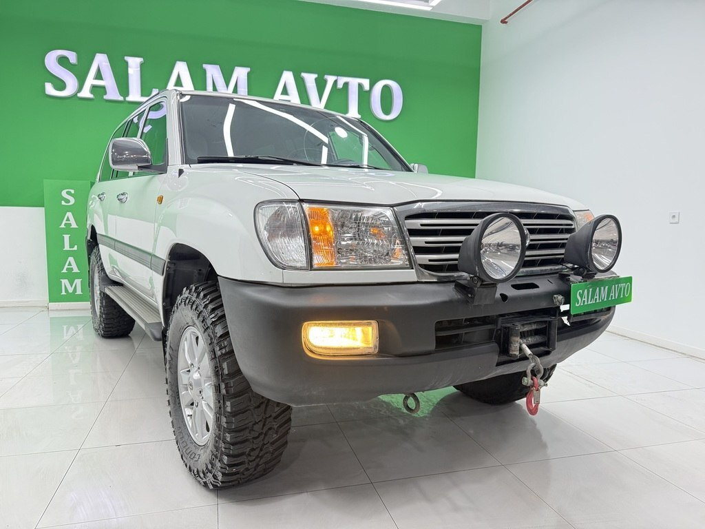 2004 Toyota Land Cruiser, 4.2L, 363300km - Image 1