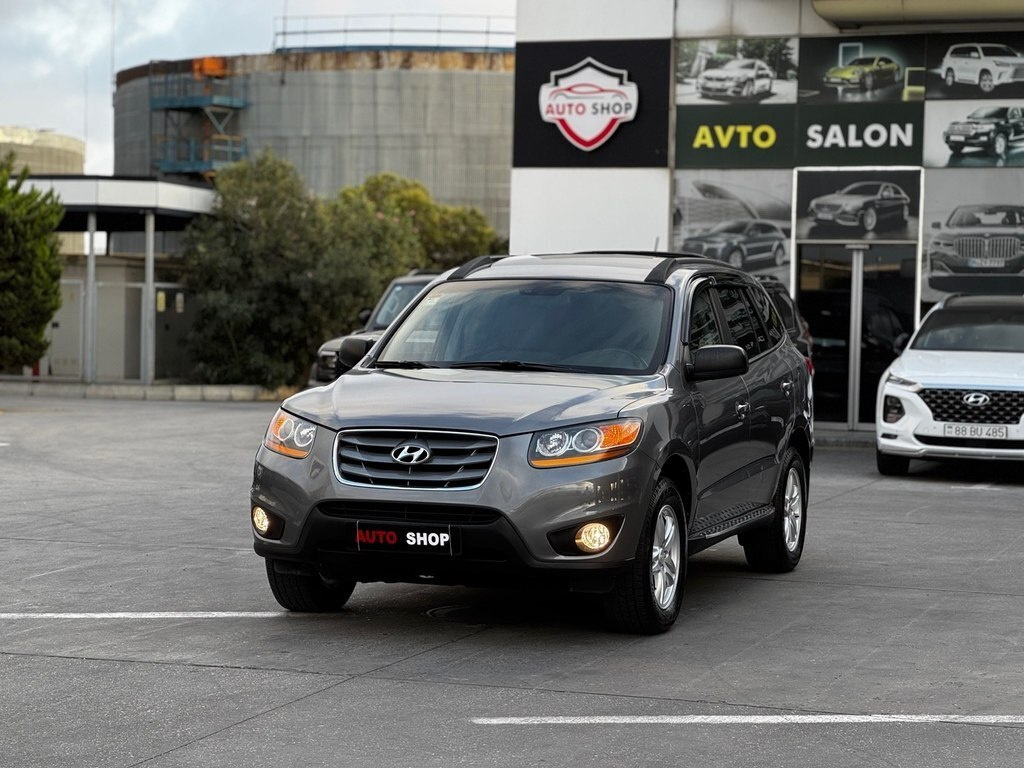 2010 Hyundai Santa Fe, 2.4L, 189000km - Image 14