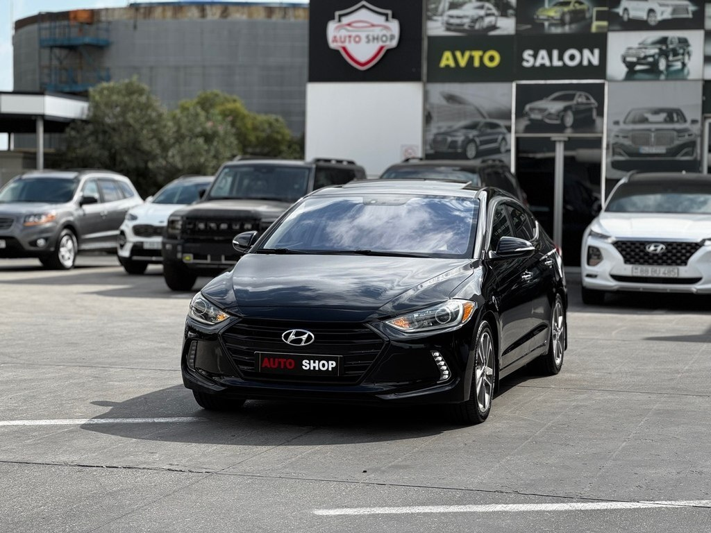 2016 Hyundai Elantra, 2.0L, 138000km - Image 13