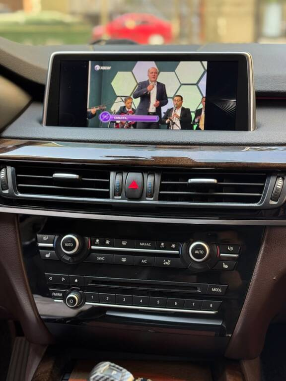 2015 BMW X5, 3.0L, 130000km - Image 11