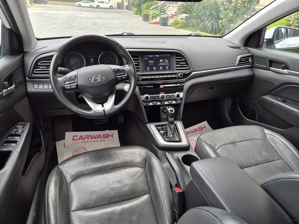 2019 Hyundai Elantra, 2.0L, 124000km - Image 20