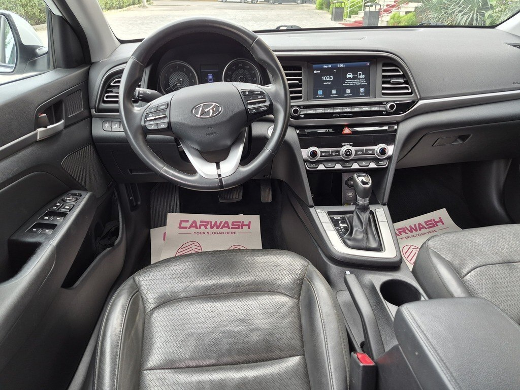 2019 Hyundai Elantra, 2.0L, 124000km - Image 21