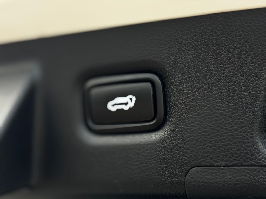 2018 Hyundai Santa Fe, 2.0L, 137000km - Image 26
