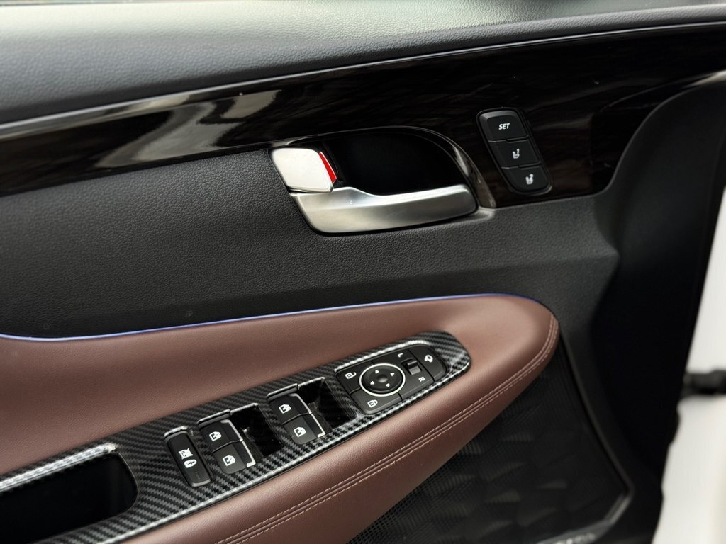 2018 Hyundai Santa Fe, 2.0L, 137000km - Image 35