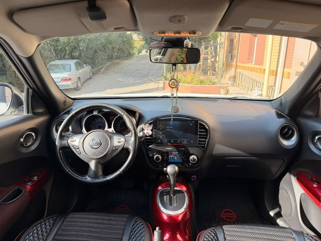 2012 Nissan Juke, 1.6L, 150417km - Image 8